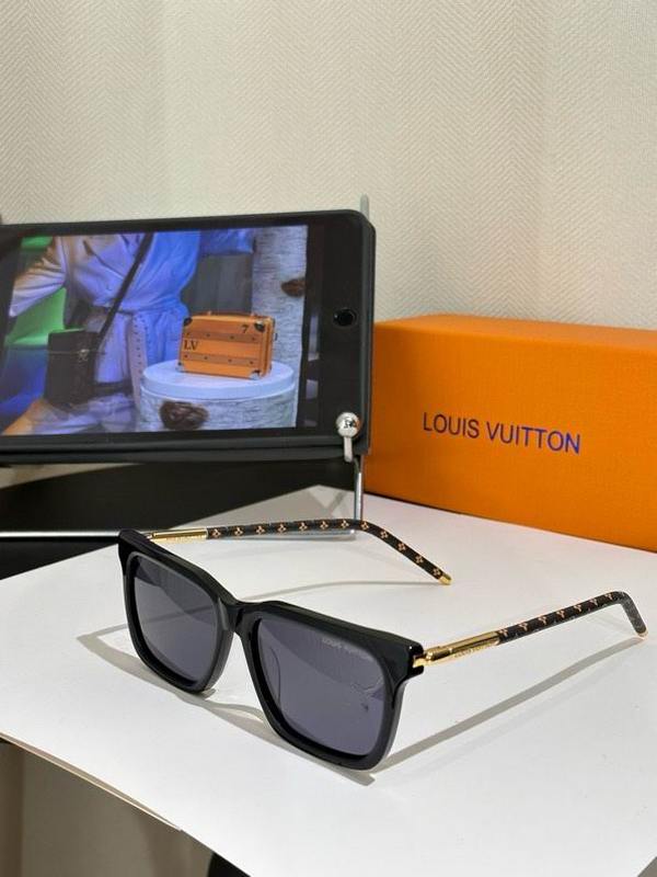 LV Sunglasses 1039